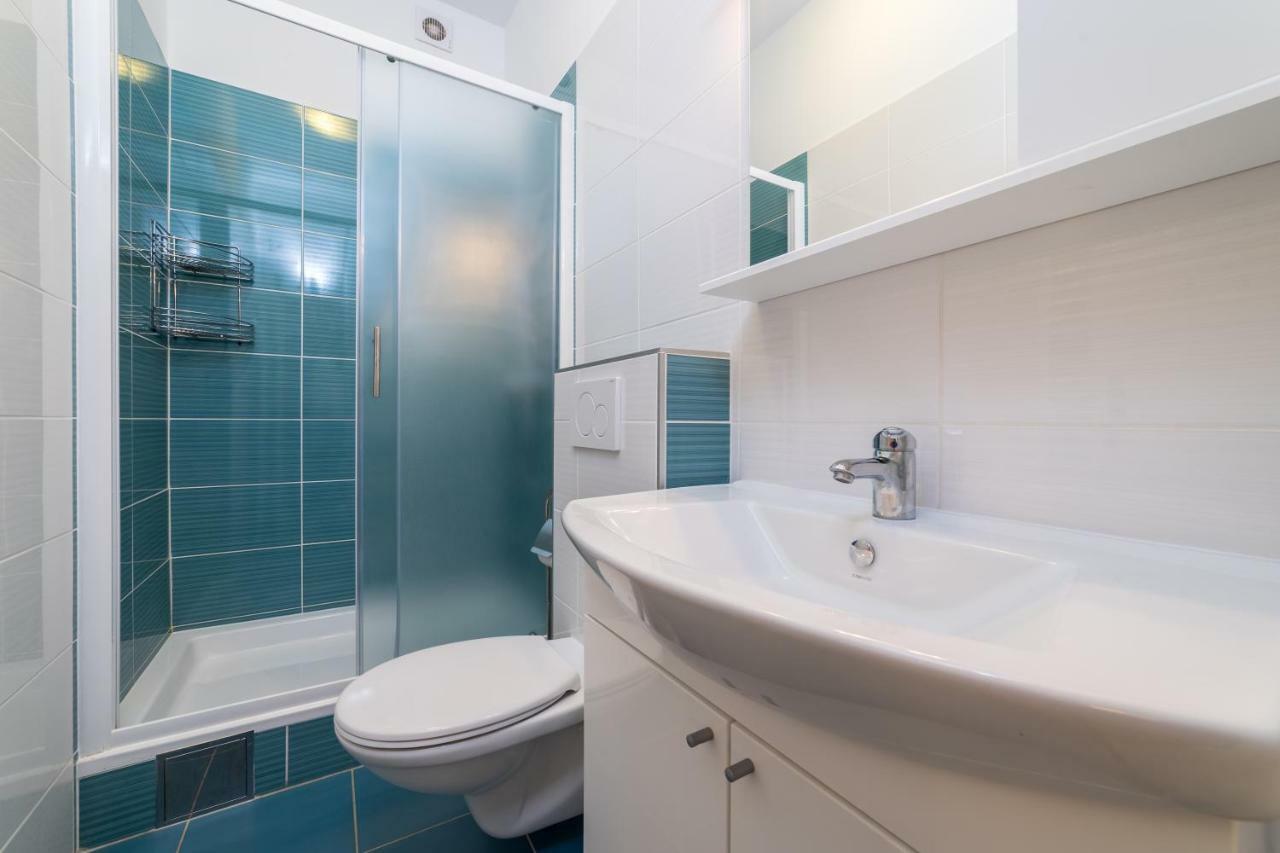 בטינה Apartments Jakovcev מראה חיצוני תמונה