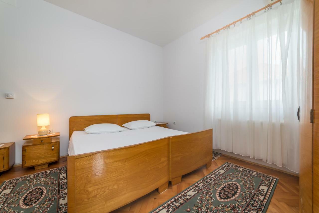 בטינה Apartments Jakovcev מראה חיצוני תמונה