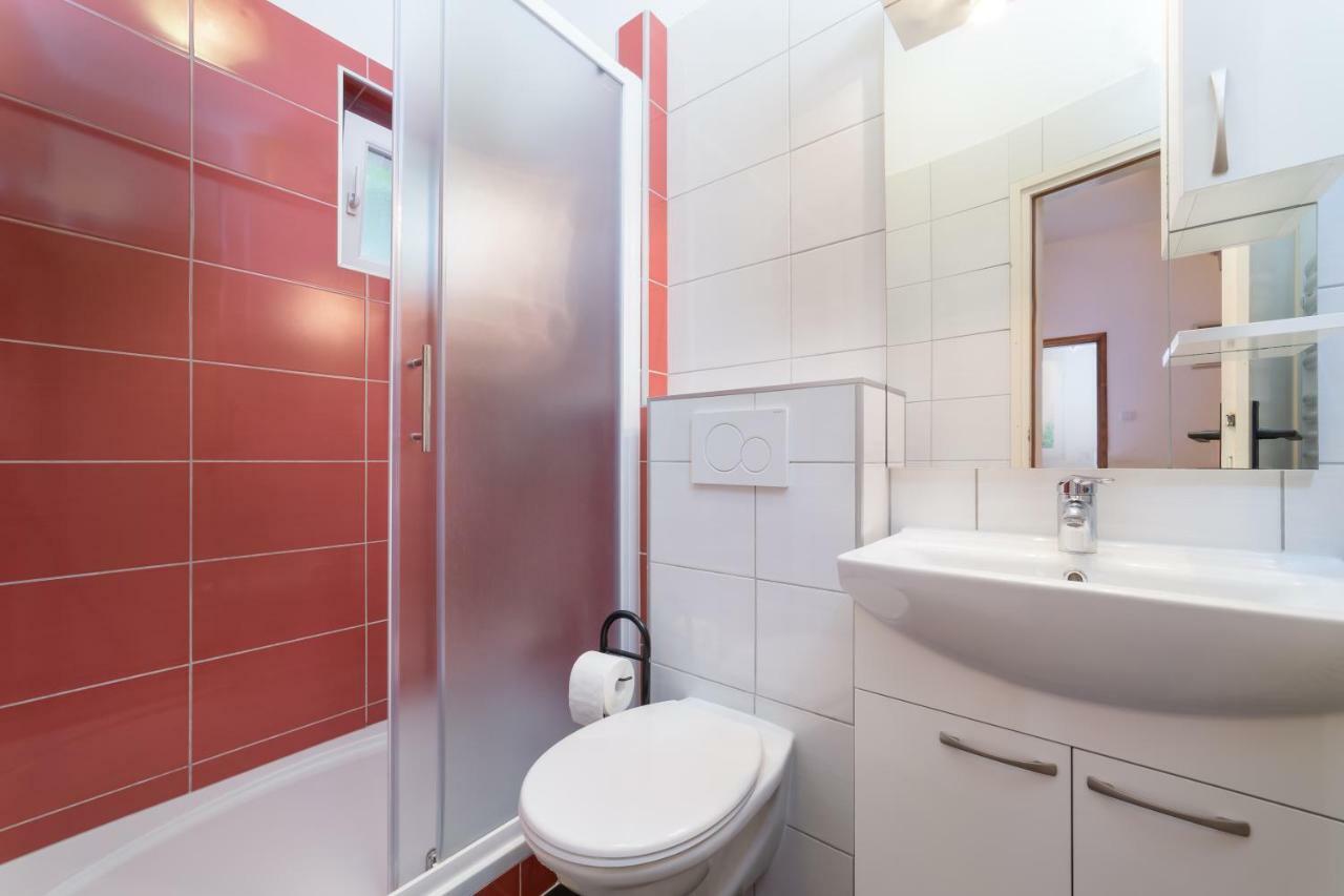 בטינה Apartments Jakovcev מראה חיצוני תמונה