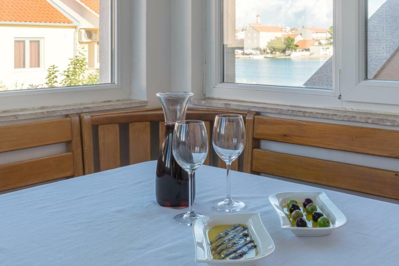 בטינה Apartments Jakovcev מראה חיצוני תמונה