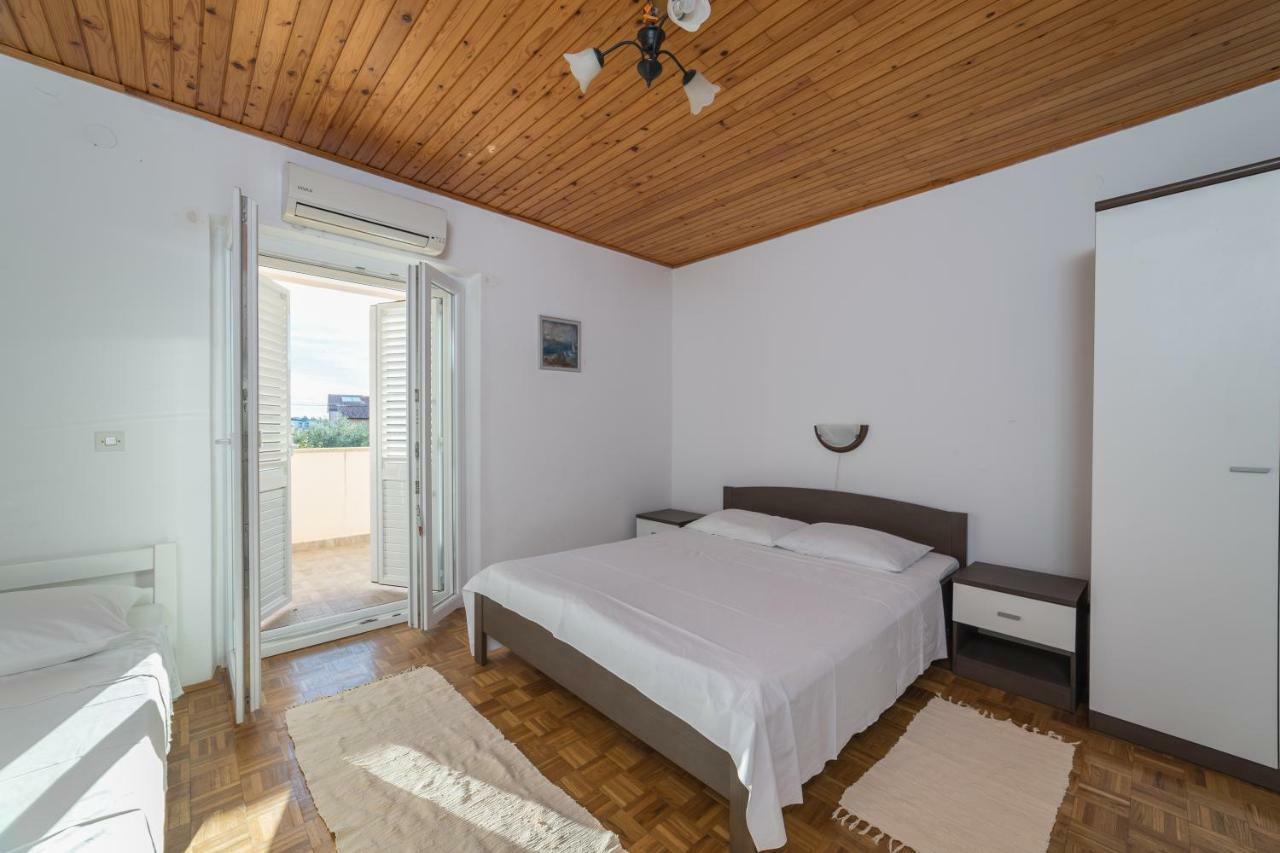 בטינה Apartments Jakovcev מראה חיצוני תמונה